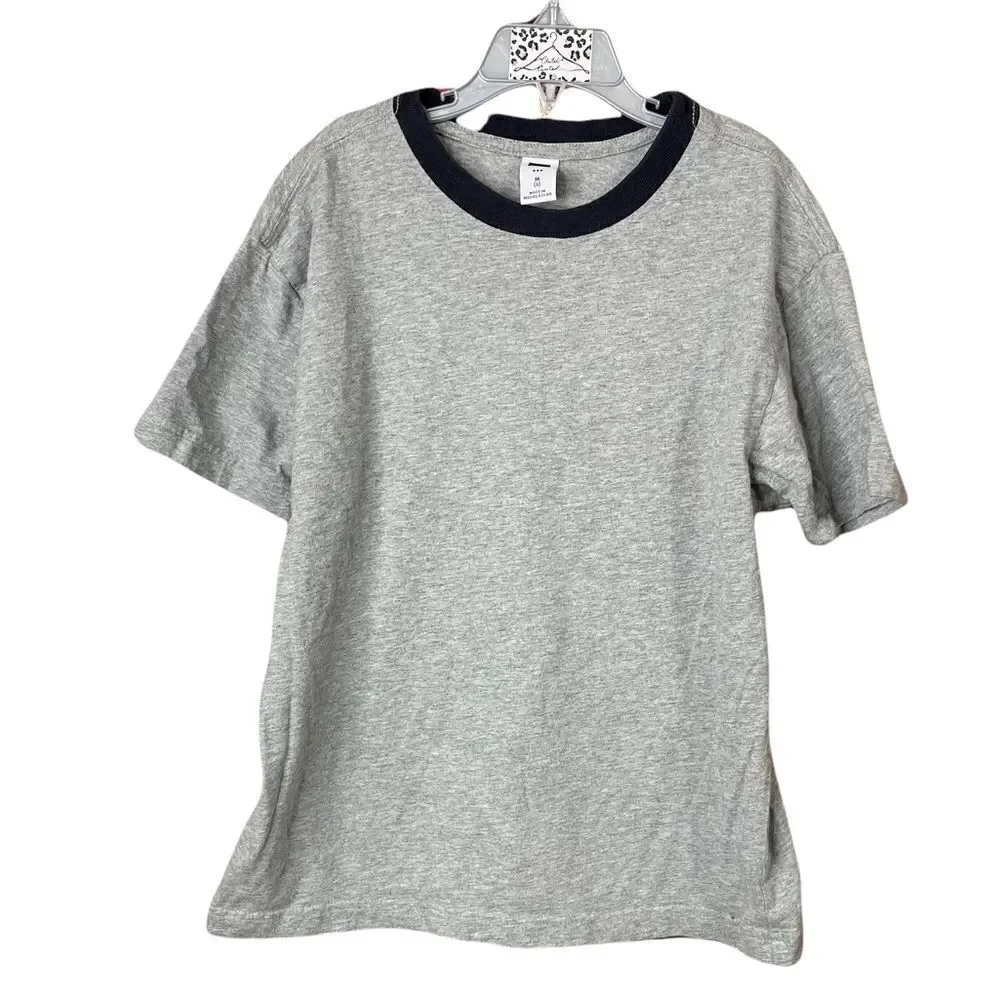5 for $25🔥GAP Grey Boys T-Shirt Size (M) 8‎